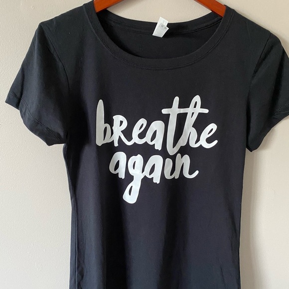 Breathe again tee - Picture 1 of 3